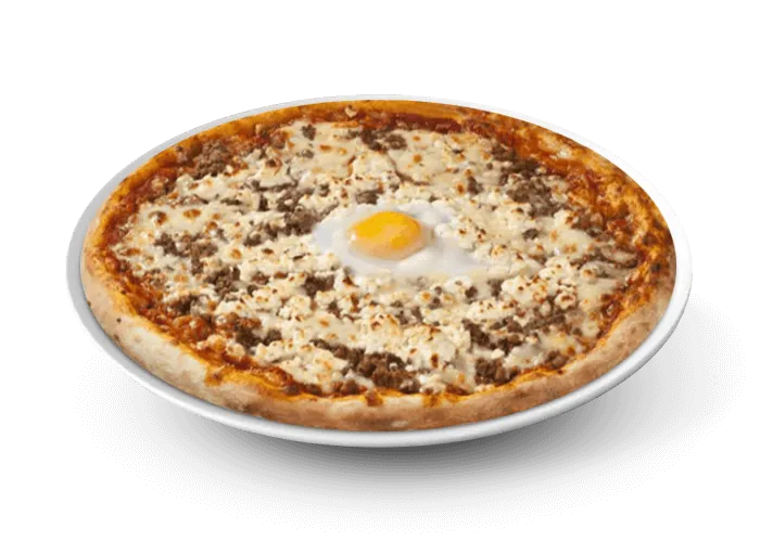 Pizza avec bœuf mariné et sauce barbecue à Versailles